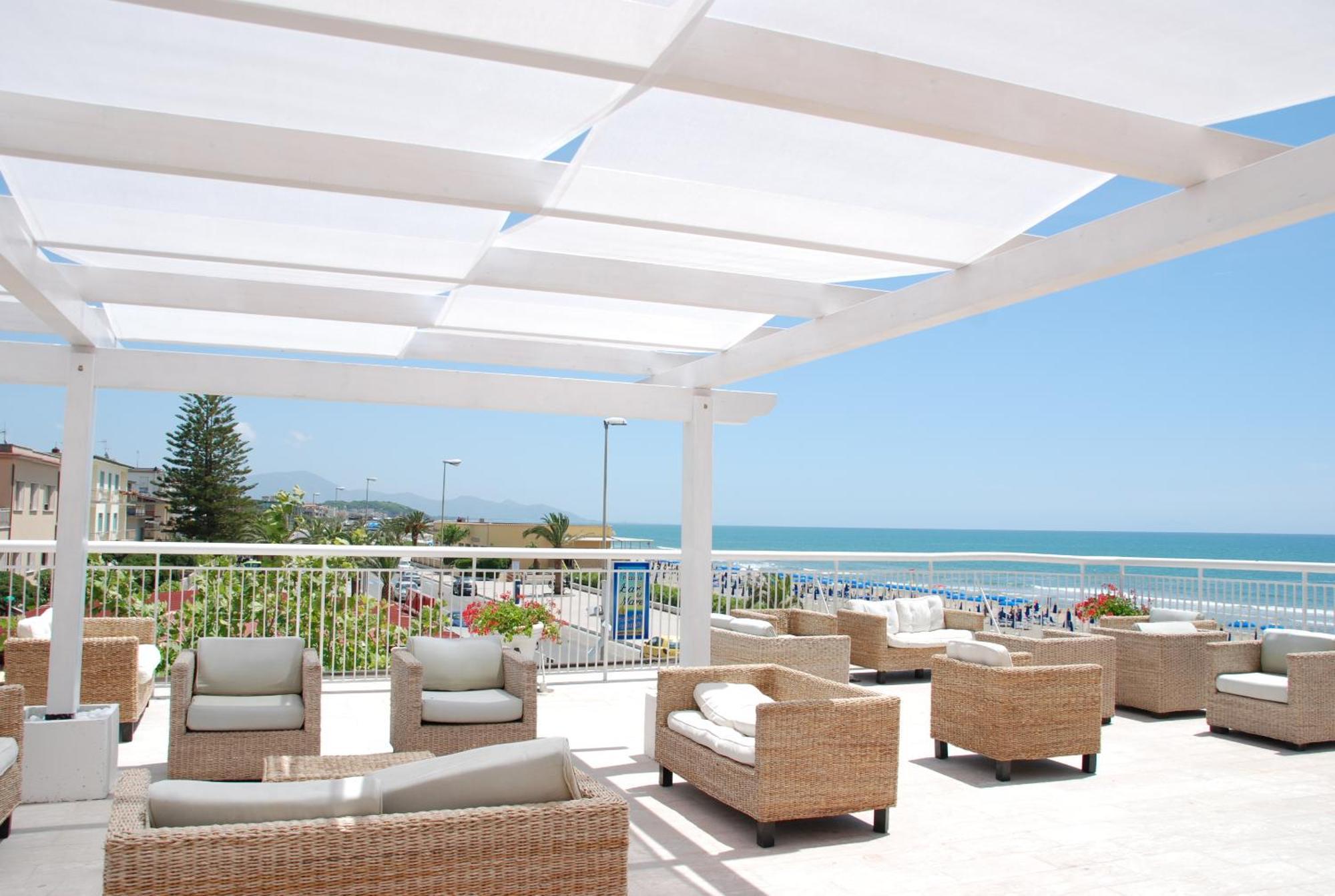 Hotel Villa Eleonora Scauri  Εξωτερικό φωτογραφία