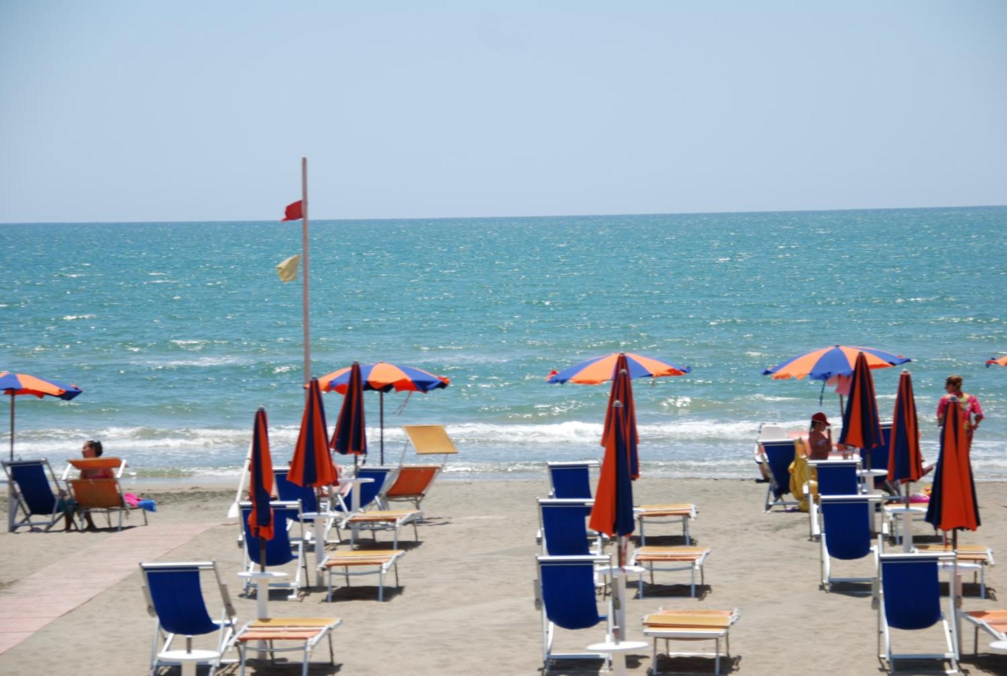 Hotel Villa Eleonora Scauri  Εξωτερικό φωτογραφία